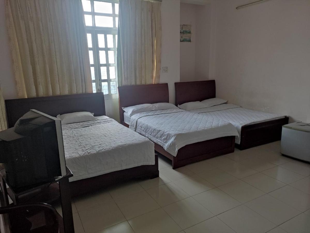 Hotel Khach San Phu Phuong à Nha Trang Extérieur photo